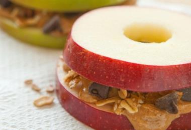 Apple and peanut butter snack